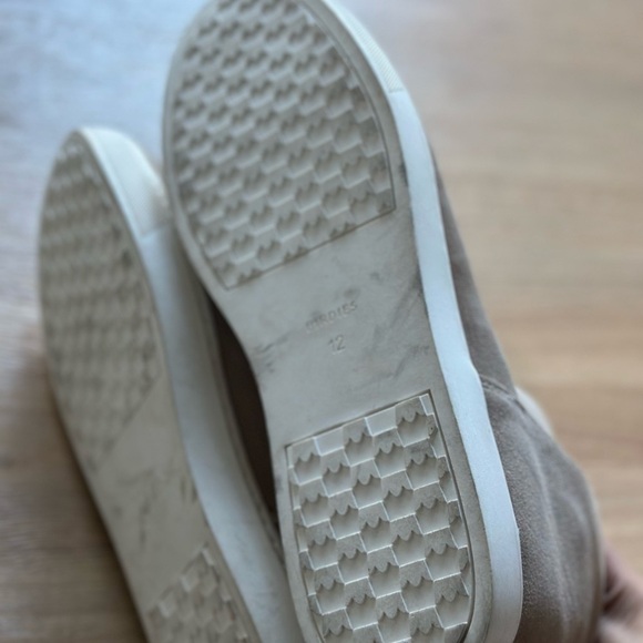 Birdies The Falcon Suede Sneaker Boot Size 12 Oat - Picture 6 of 6